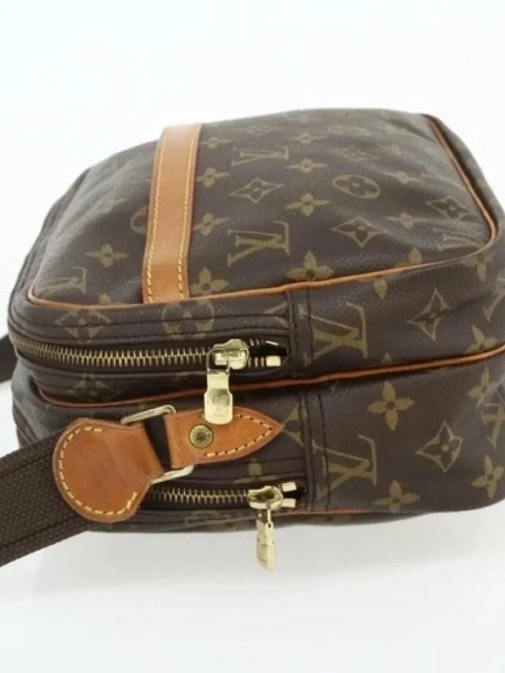 LOUIS VUITTON Monogram Reporter PM Shoulder Bag M45254 LV Auth ka4029